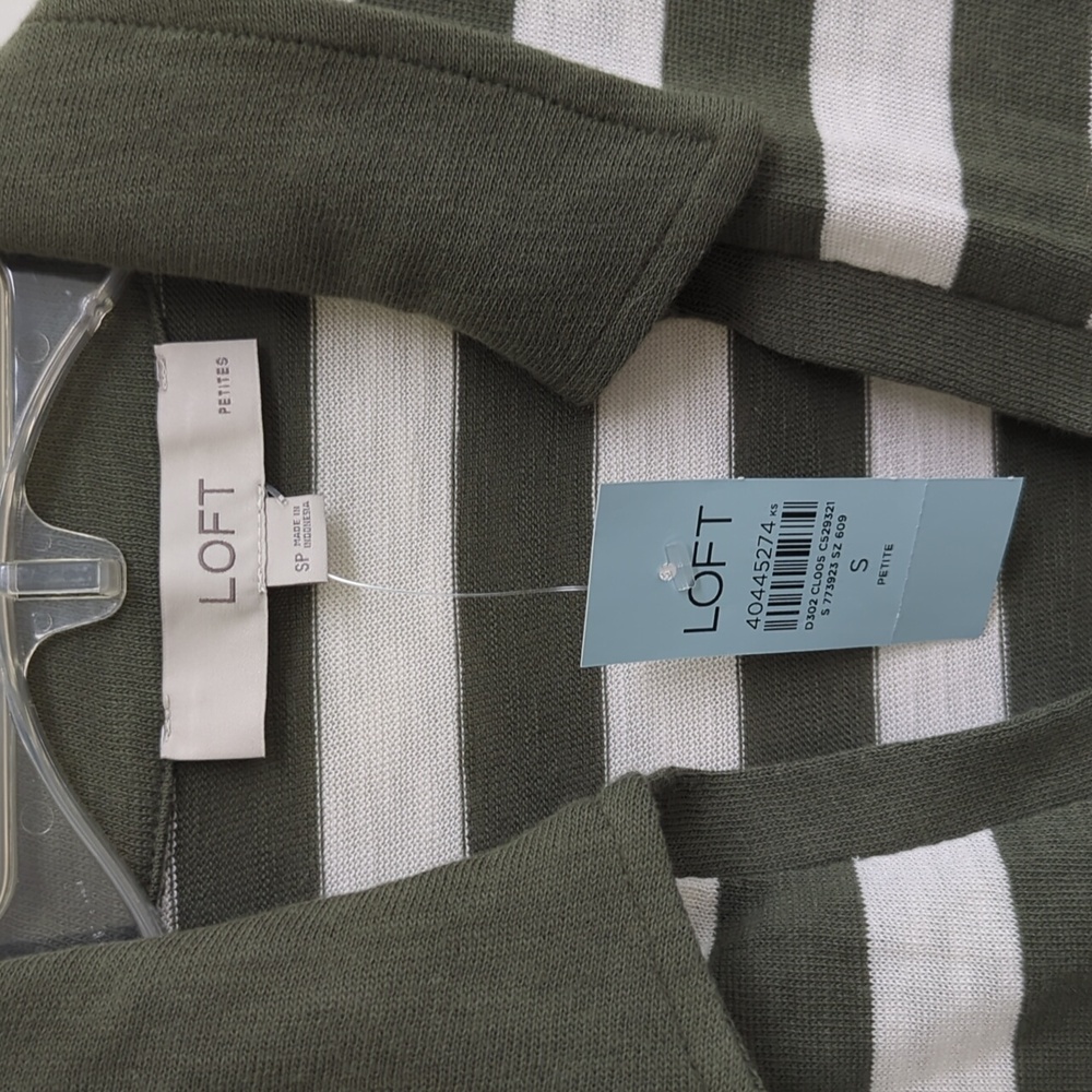 LOFT Petite Collared Split Neck Top NWT - image 2